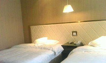  - Wuhu Leyu Express Hotel