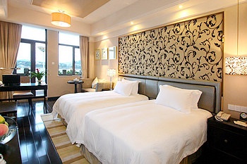 Sea View Deluxe Room - Xiamen Lujiang Hotel