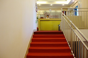 Reception Desk - Xiamen Zhuxin Fashion Hotel