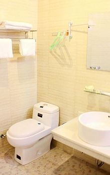 Bathroom - Wanren Hotel - Xiamen