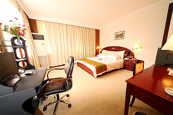 -- - Lushan Hotel