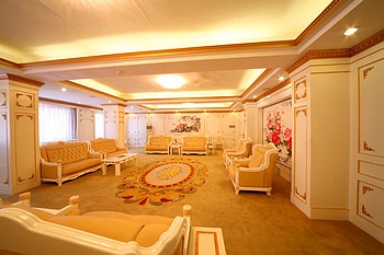 -- - Lushan Yunzhong Hotel 