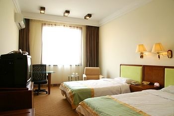 Standard Room - Wolong Shanshui Hotel - Qingdao