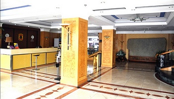 Lobby - Super 8 Hotel Long Distance Bus Station - Qingdao