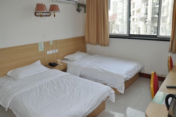  - Qingdao Qin Yuan Star Business Hotel