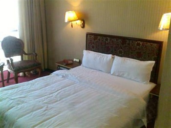  - Ji'nan Jin Zhao Business Hotel