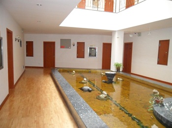  - Weihai Golden Bay Motel