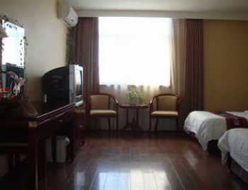 -- - Weihai Liwan Hotel