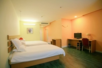 -- - Linyi Baishi Family Hotel