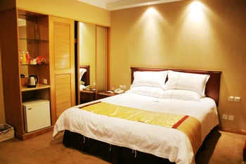 -- - Linyi Huidong Business Hotel