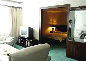 -- - Rizhao Haiqing Hotel