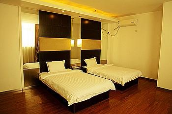  - Rizhao Aluoha Business Hotel