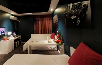  - Zhengzhou Wealthy Fashion Hotel