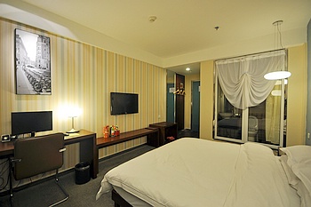 -- - Zhengzhou Big Dipper fashion Business Hotel