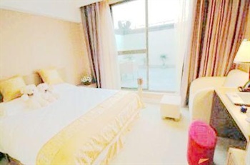  - Green Tree Inn (Luoyang Peony Square Hotel)