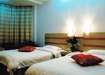 Guest Room - Bayi Hotel - Luoyang