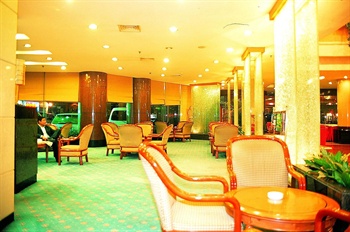  - Wuhang Crown Hotel  