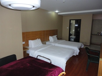  - Wuhan Sweet Hotel