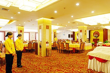 Chinese Restaurant - ZhiJiang International Hotel  