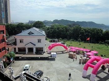  - Yichang Silver Bay Hotel