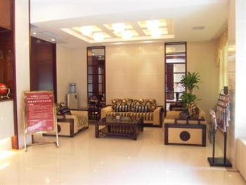  - Yichang Crown Hotel