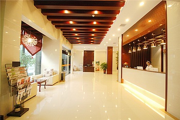 Lobby - Yichang Crown Hotel