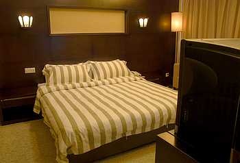 -- - WHWH Business Hotel - Guangzhou