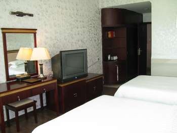 -- - Guangzhou Liyuan Business Hotel