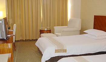 Guest Room - Hutian Hotel - Guangzhou