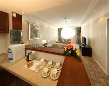  - Shenzhen Honlux Apartment  