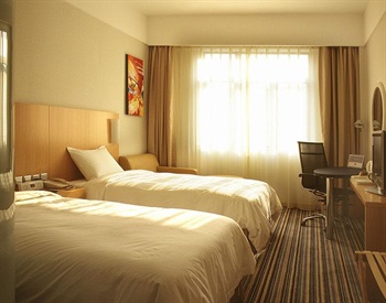  - Holiday Inn Express Shenzhen Luohu