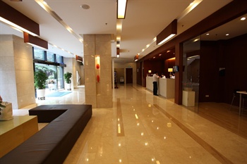  - Holiday Inn Express Shenzhen Luohu