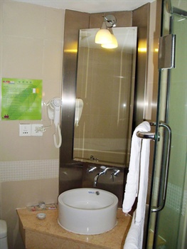  - Motel 168(Shenzhen Longhe Road)