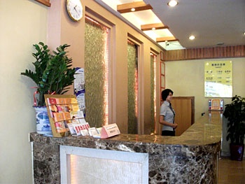 Reception Desk - Small Inn Hotel Fuhua - Shenzhen