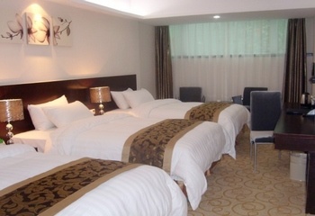 Warm Triple Room - Mingyue Business Hotel Shenzhen