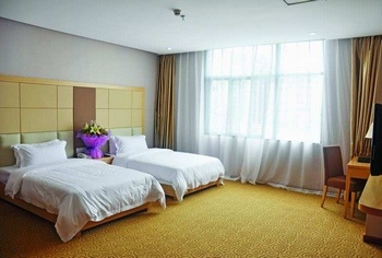 -- - Shenzhen Baifulai Business Hotel