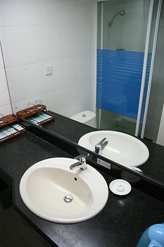  - Tourist Hotel Zhuhai