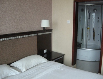 Guest Room - Huizhou Fortune Hotel  Lakes Creek