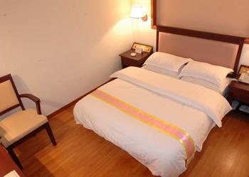 -- - Zhaoqing Jinjiang Hotel