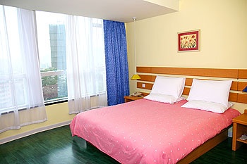 Business King Room - Home Inn (Yangshuo West Street)