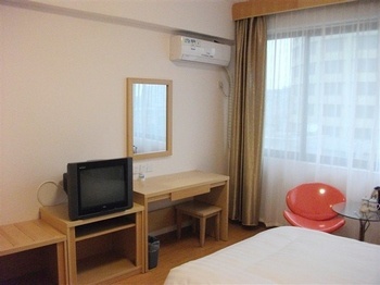 Guest Room - Xiangjiang Hotel South - Guilin