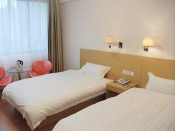 Guest Room - Xiangjiang Hotel South - Guilin