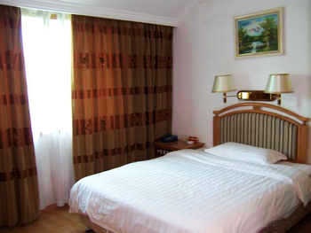 -- - Beihai Golden Port Hotel