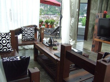  - Langqiao Station Hotel - Yangshuo