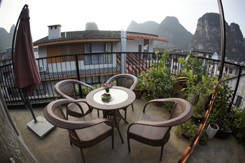  - Langqiao Station Hotel - Yangshuo