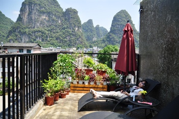  - Langqiao Station Hotel - Yangshuo