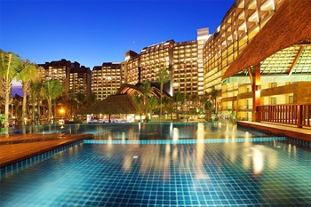  - Pullman Oceanview Resort and Spa - Sanya