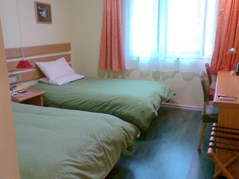  - Home Inn Daximen -  Guiyang