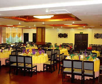 Restaurant - Kaili Zhongdeyuan Holiday Hotel