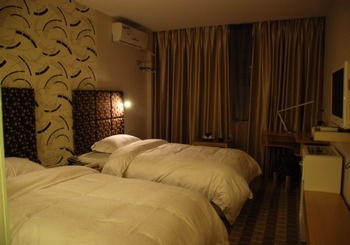 -- - Kaili Fashion Hotel